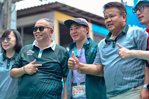 BIB: 5001
                            <button type="button" onclick="openModal(24882685)" class="btn btn-primary btn-sm float-right btn-popup" data-toggle="modal" data-target=".modal-high-quality">
                        <i class="fas fa-shopping-cart"></i> Add to Cart
                    </button>
                                            <button type="button" onclick="isThisMe(24882685, true)" class="btn btn-success btn-sm float-right btn-popup btn-isme hidden" data-toggle="tooltip" data-placement="bottom" title="นี่คือรูปของคุณใช่ไหม คลิกที่นี่เพื่อเอาเข้าอัลบั้ม">
                        <i class="fas fa-plus"></i> Add to album
                    </button>
                    <button type="button" onclick="isThisMe(24882685, false)" class="btn btn-warning btn-sm float-right btn-popup btn-isnotme hidden">
                        <i class="fas fa-ban"></i> Remove from album
                    </button>